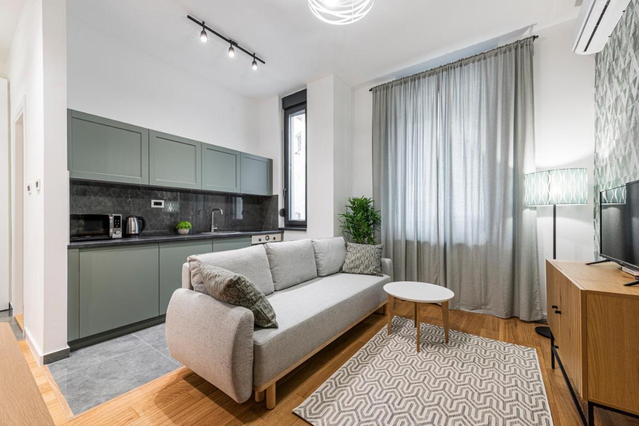 Vertigo One Bedroom Apartment-Free Private Parking Нови Сад Екстериор снимка