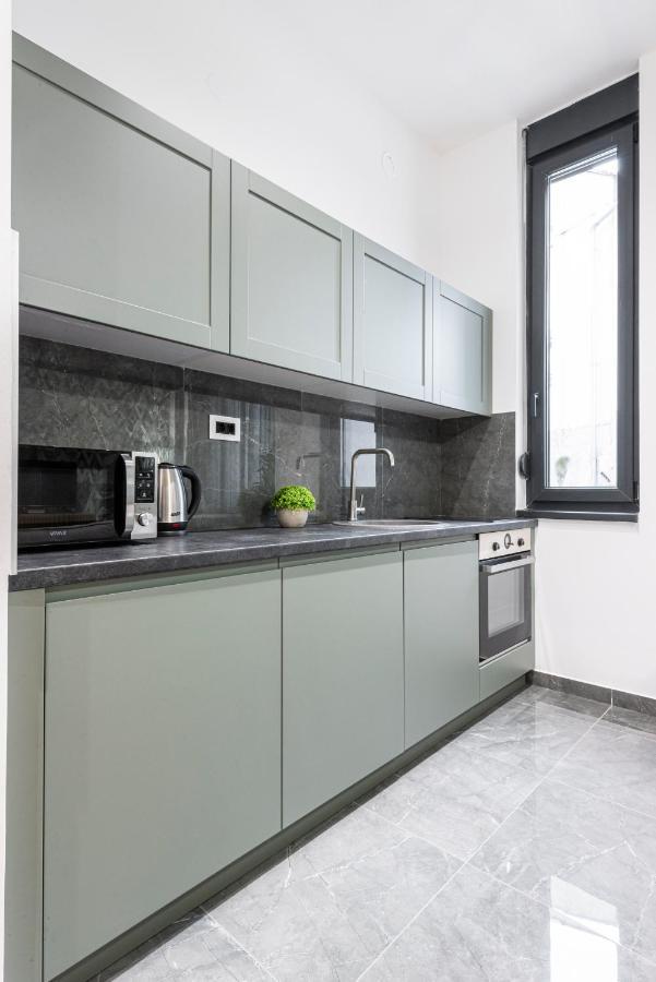 Vertigo One Bedroom Apartment-Free Private Parking Нови Сад Екстериор снимка