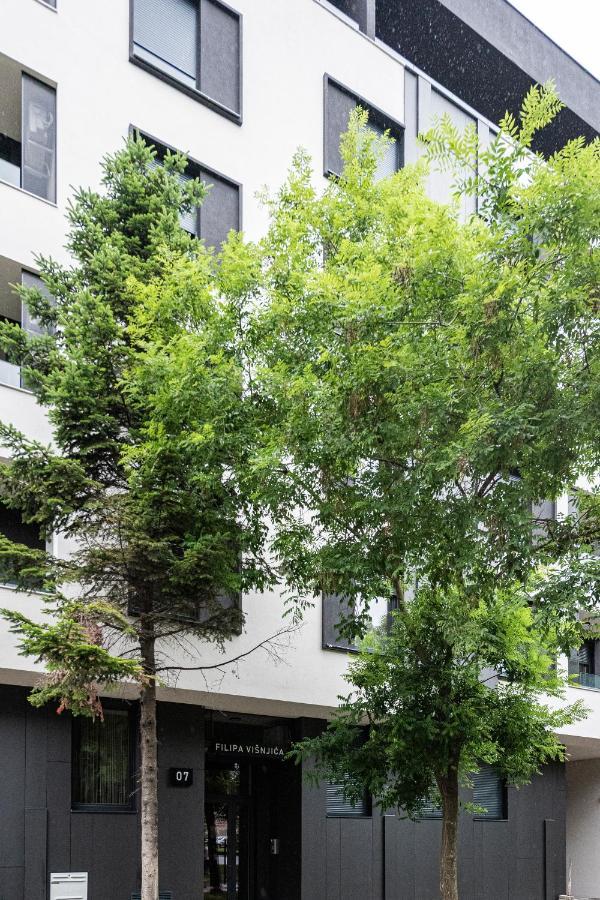 Vertigo One Bedroom Apartment-Free Private Parking Нови Сад Екстериор снимка